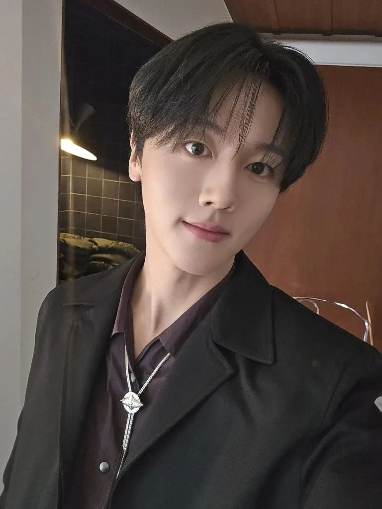 Recent activity shot of SF9