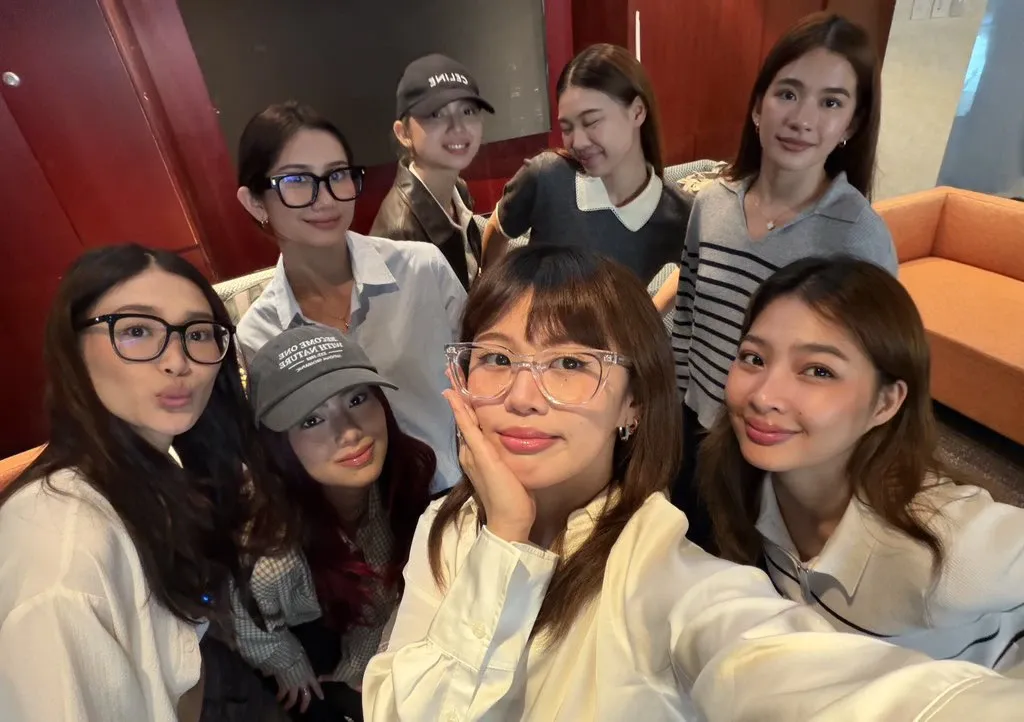 Latest photo of BINI