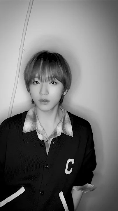 The most beloved wallpaper among IDID's fans