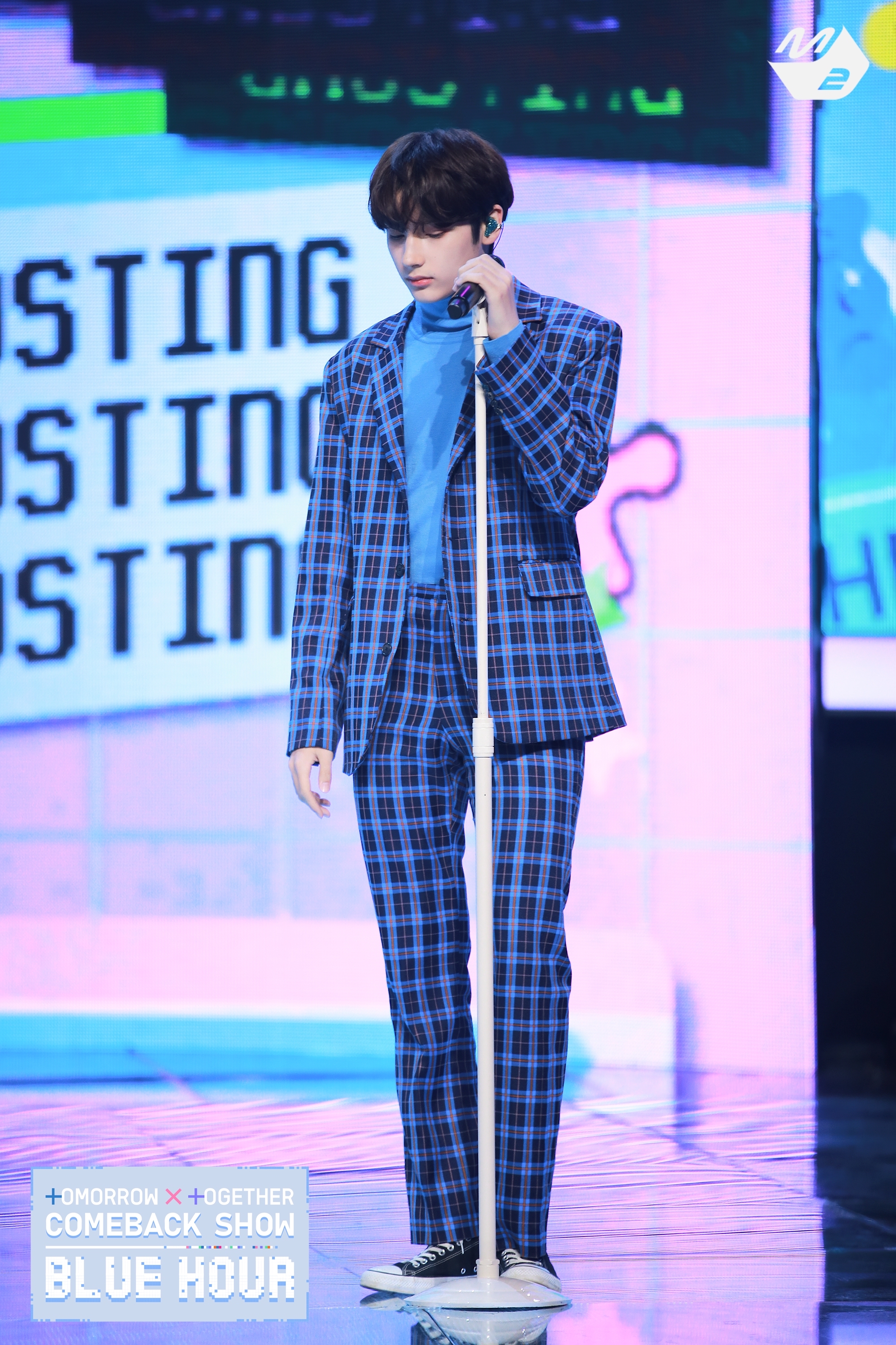 투모로우바이투게더의 비하인드 컷