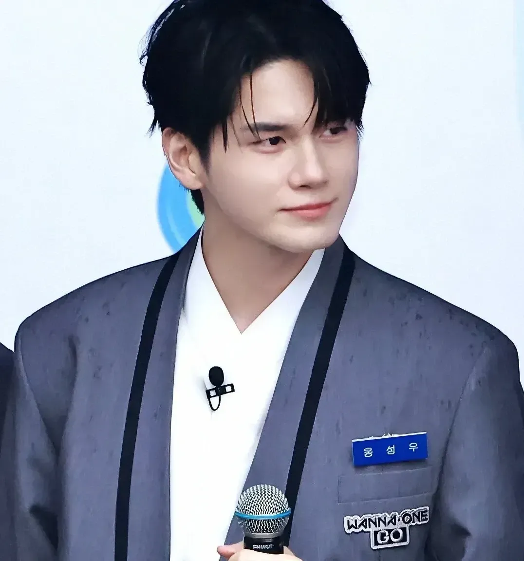 Behind-the-scenes cut of Ong Seongwu