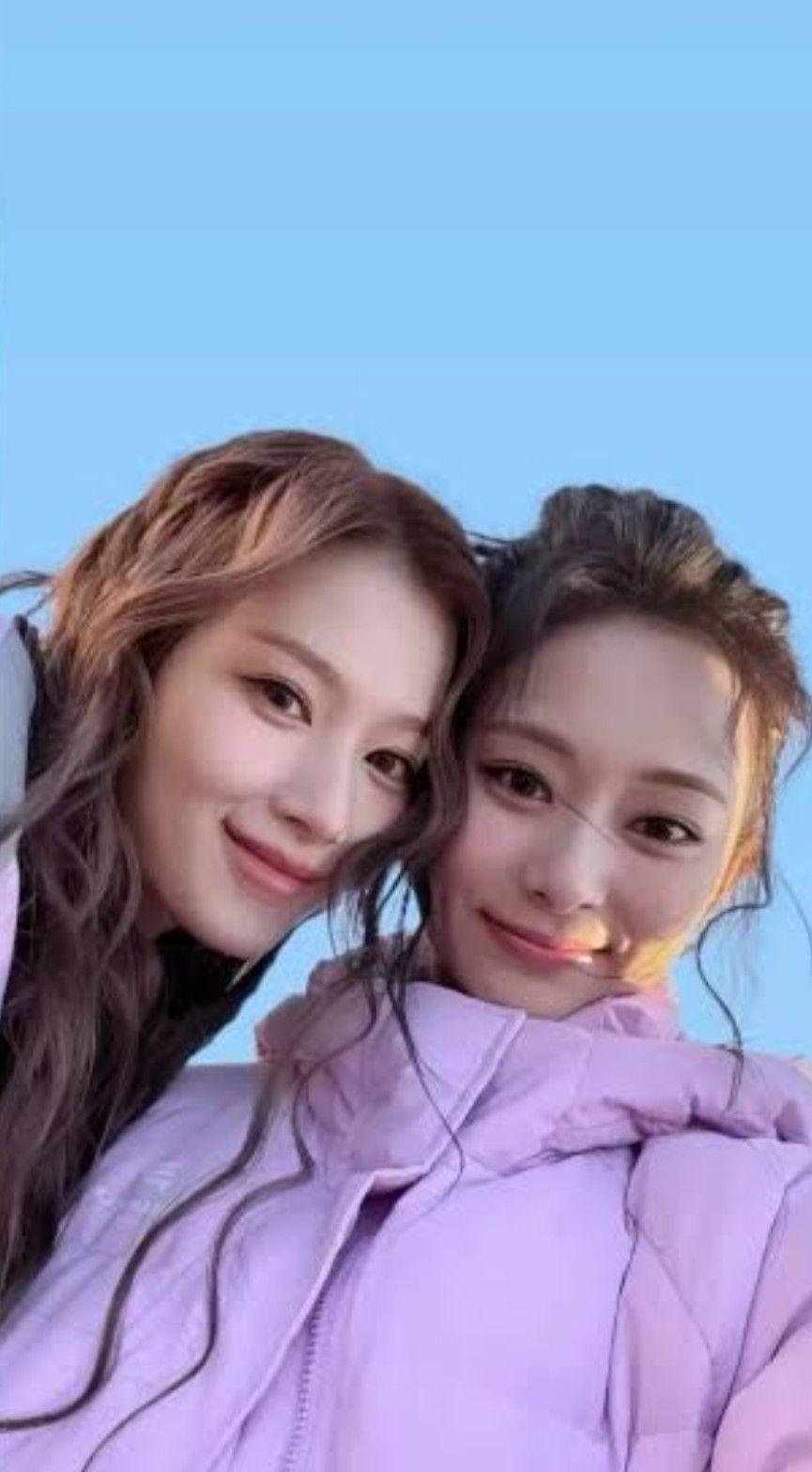 쯔위 (TWICE)의 비하인드 컷