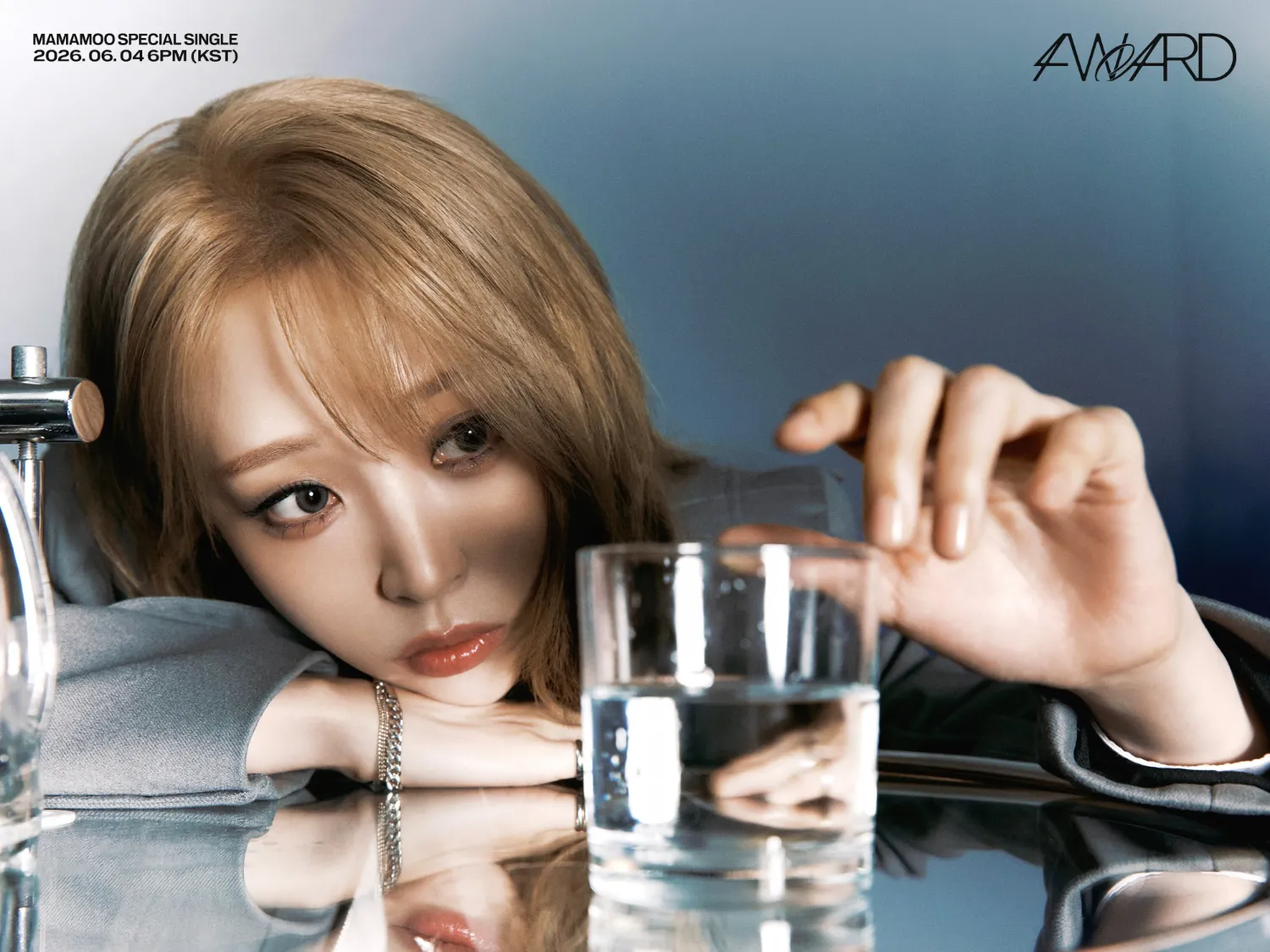 Behind-the-scenes cut of Moonbyul (MAMAMOO)