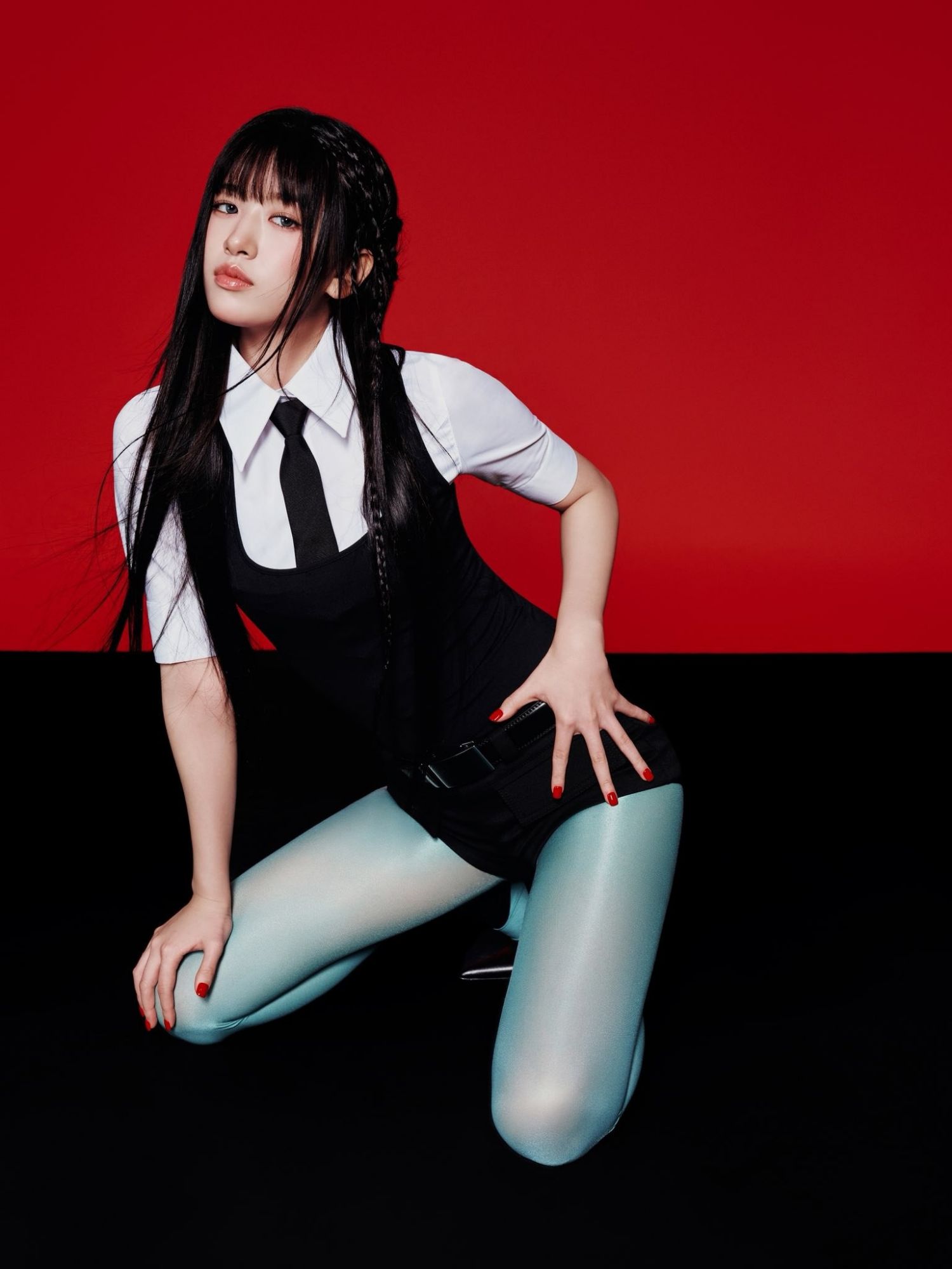 안유진 (IVE)의 비하인드 컷