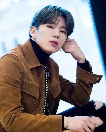 Recent activity shot of Kihyun (MONSTA X)