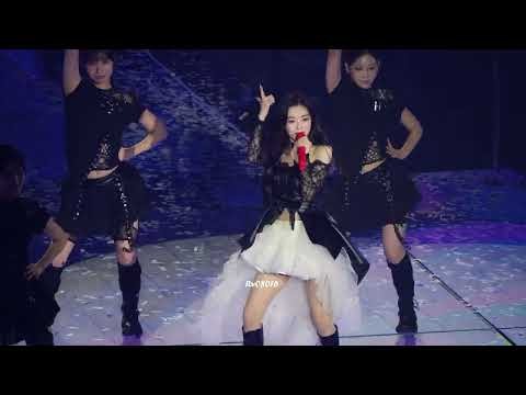 A moment captured by Red Velvet's fan