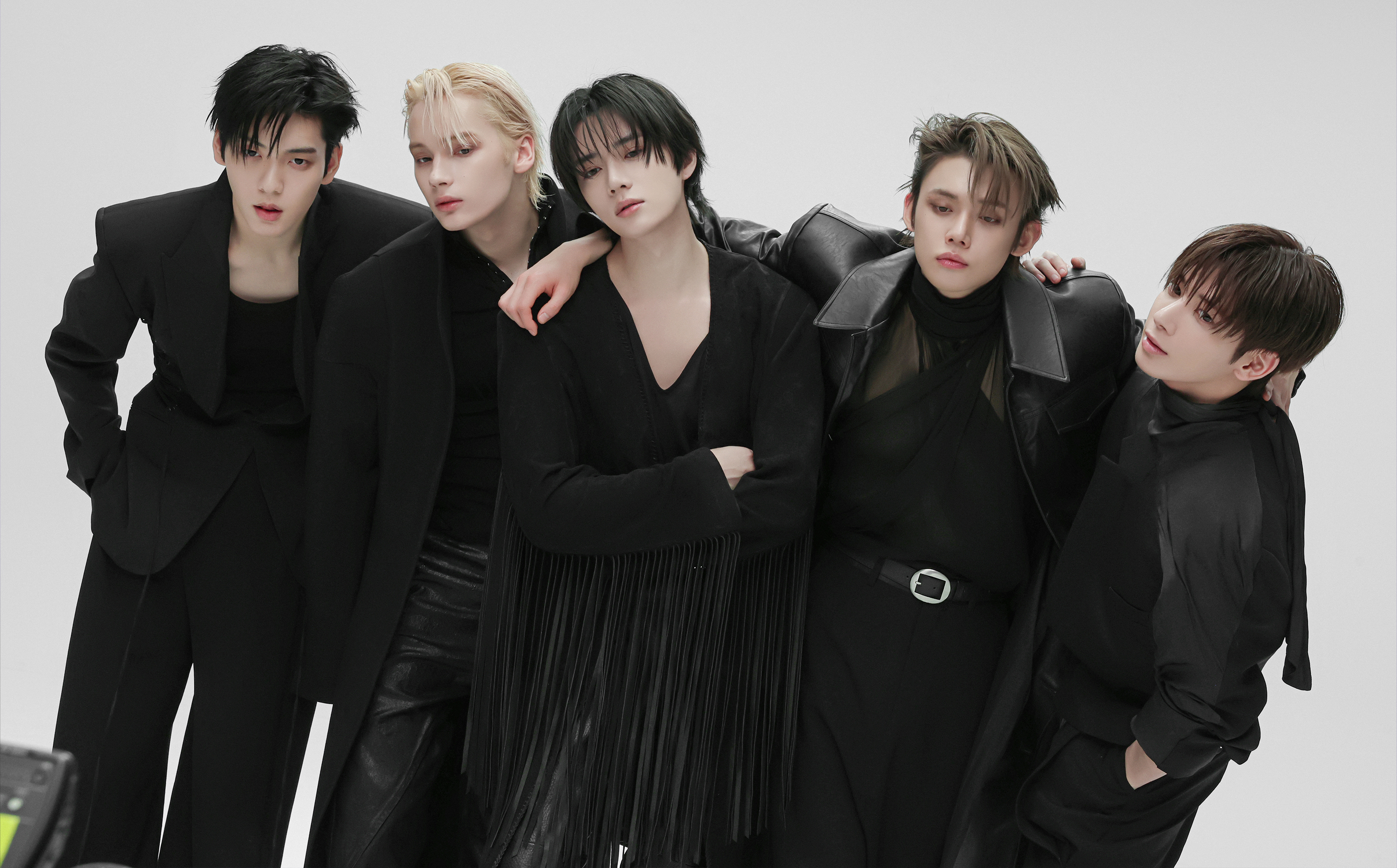 TOMORROW X TOGETHER的幕後花絮