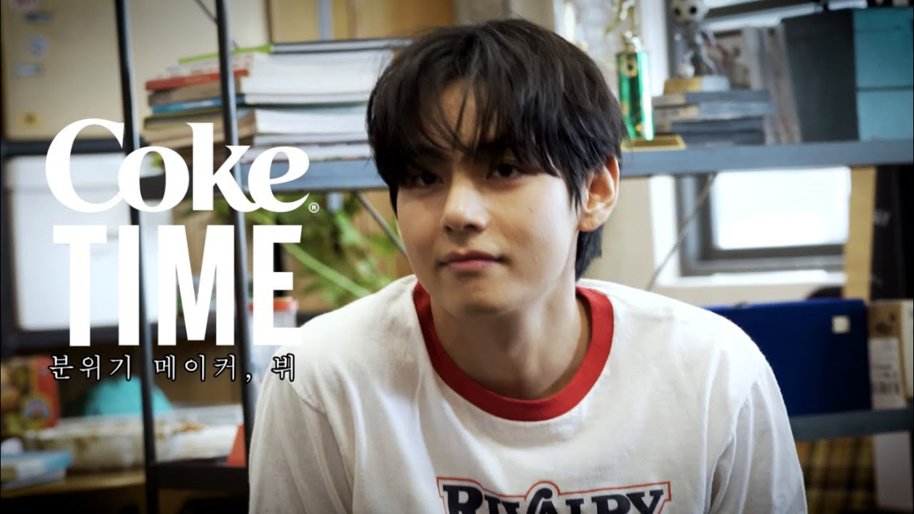 Latest photo of V (BTS)