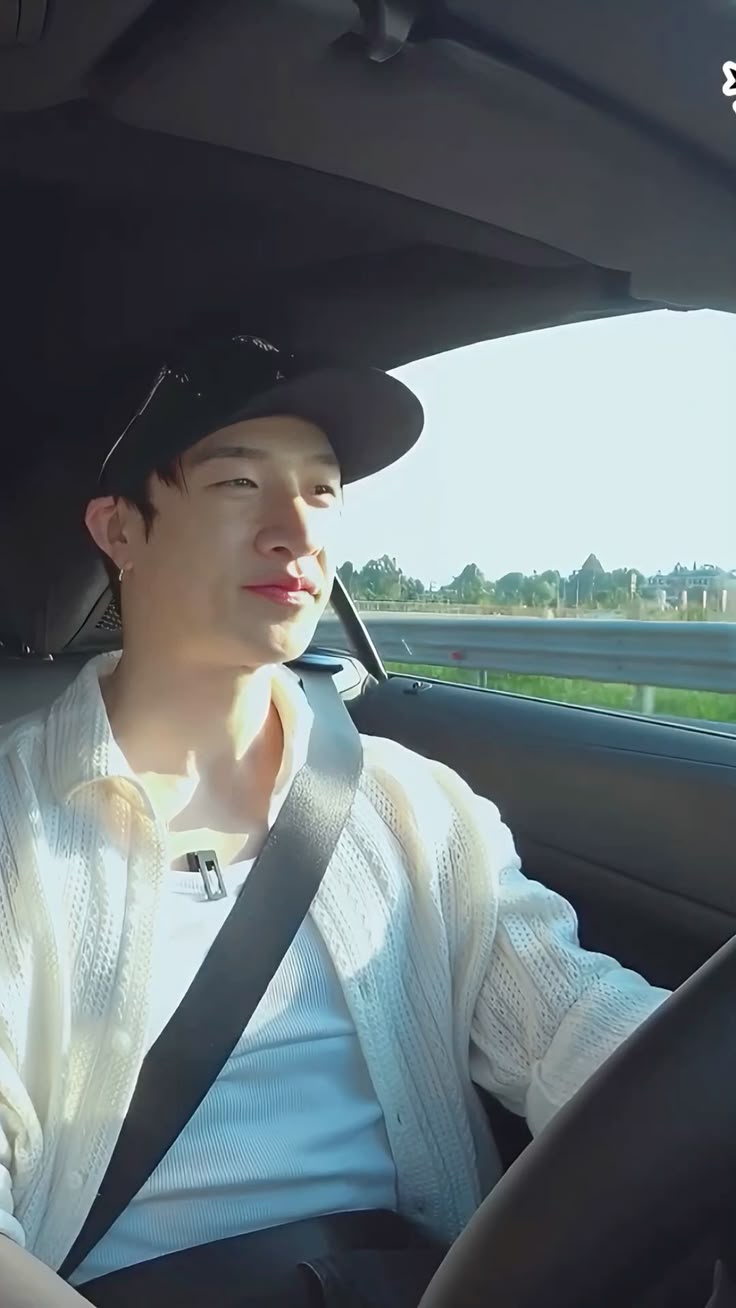 The most beloved wallpaper among 方灿 (Stray Kids)'s fans