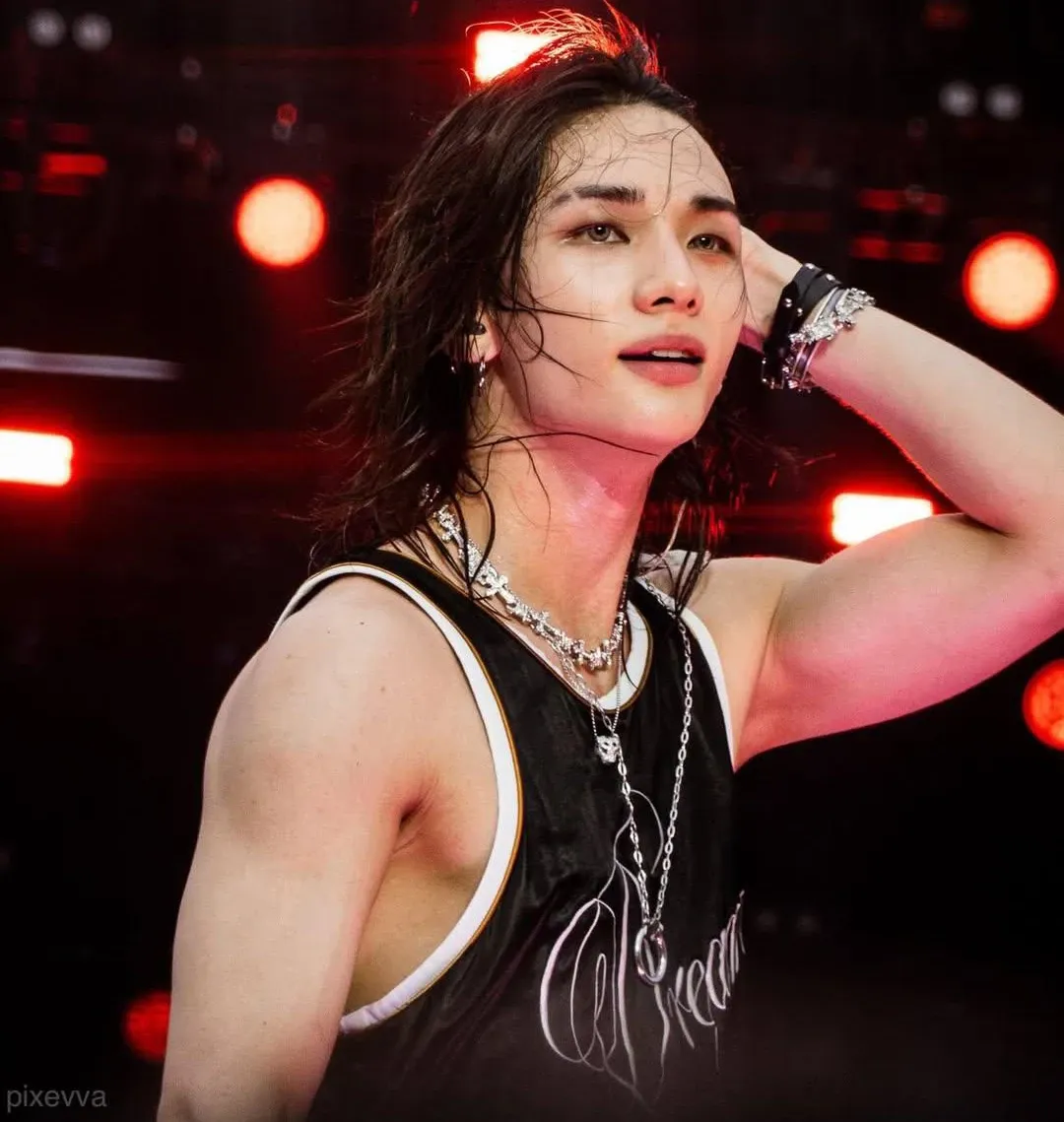 Latest photo of Hyunjin (Stray Kids)
