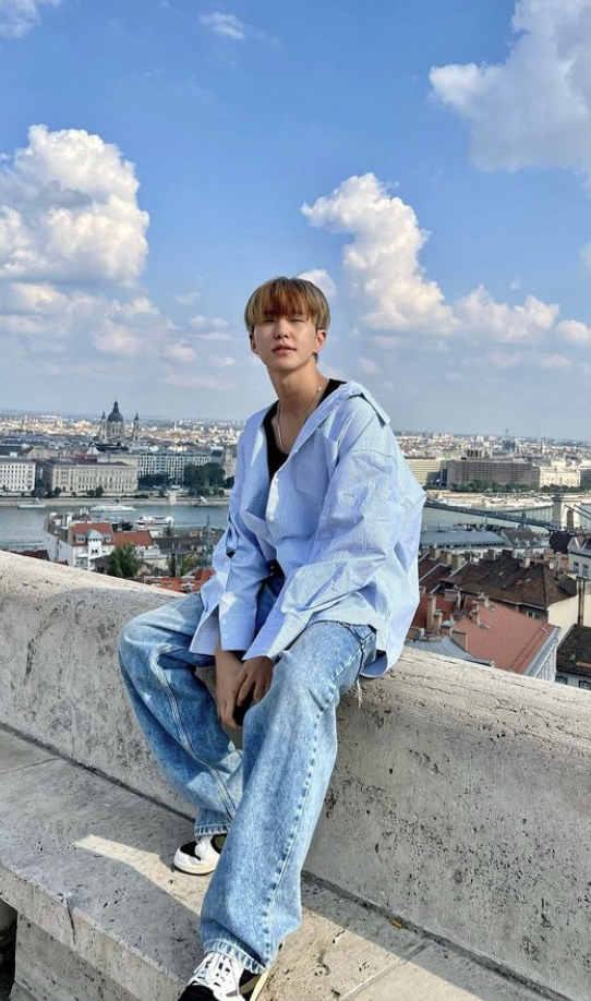 粉絲為Hoshi (SEVENTEEN)分享的感性桌布