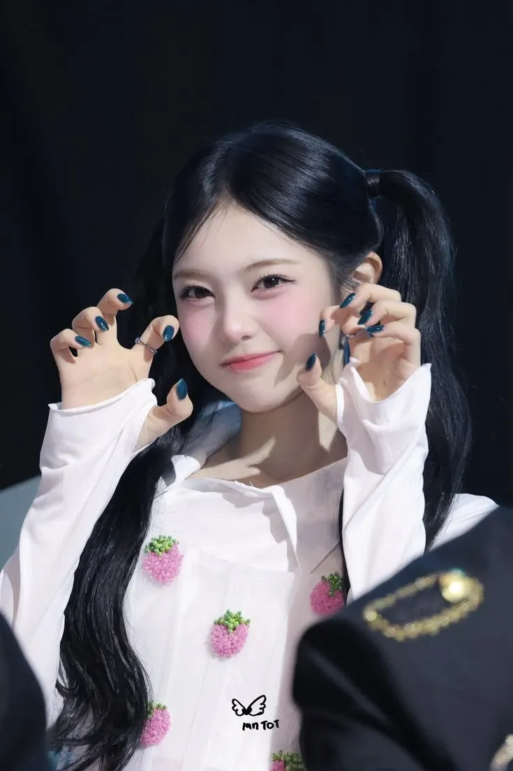 Momen yang diabadikan oleh penggemar Ian (Hearts2Hearts)