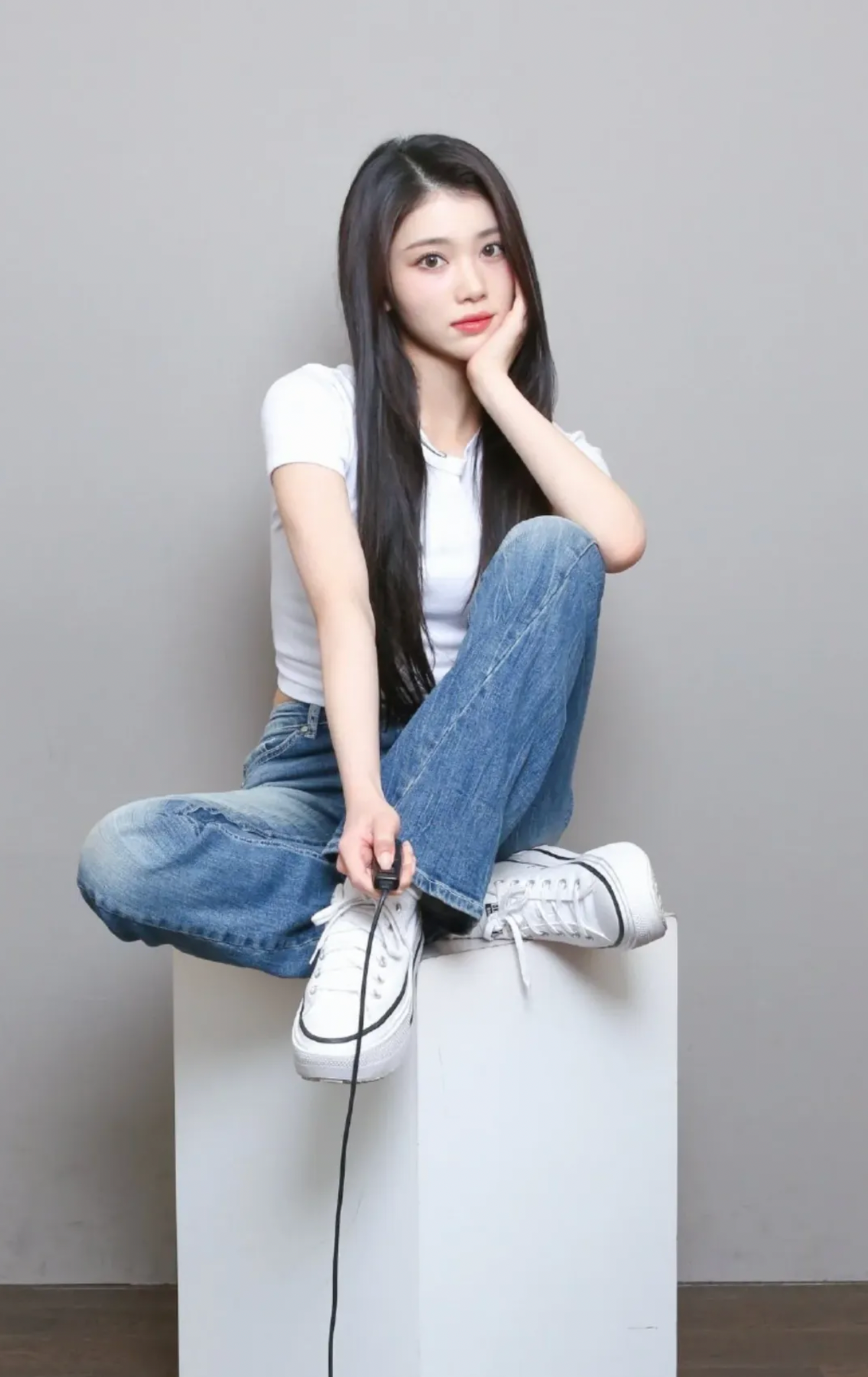 A moment captured by Xiao Ting (Kep1er)'s fan