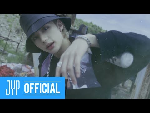 Potret di balik layar Stray Kids