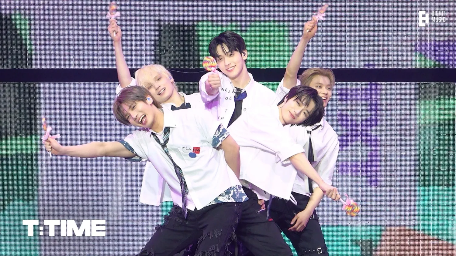 太顯 (TOMORROW X TOGETHER)粉絲拍下的瞬間