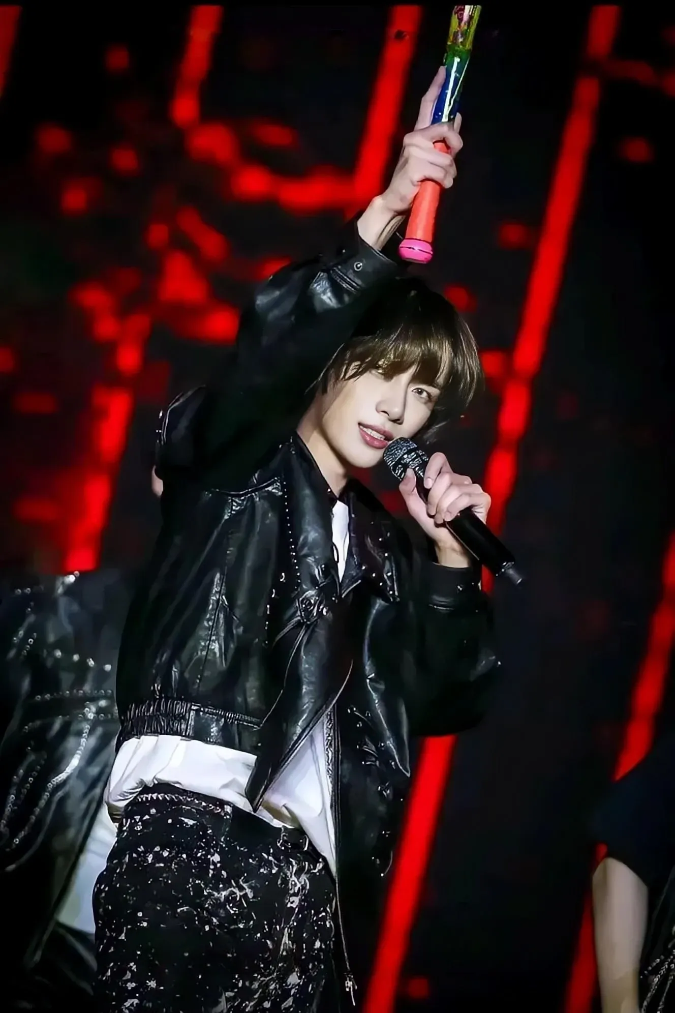 A moment captured by Beomgyu (TOMORROW X TOGETHER)'s fan