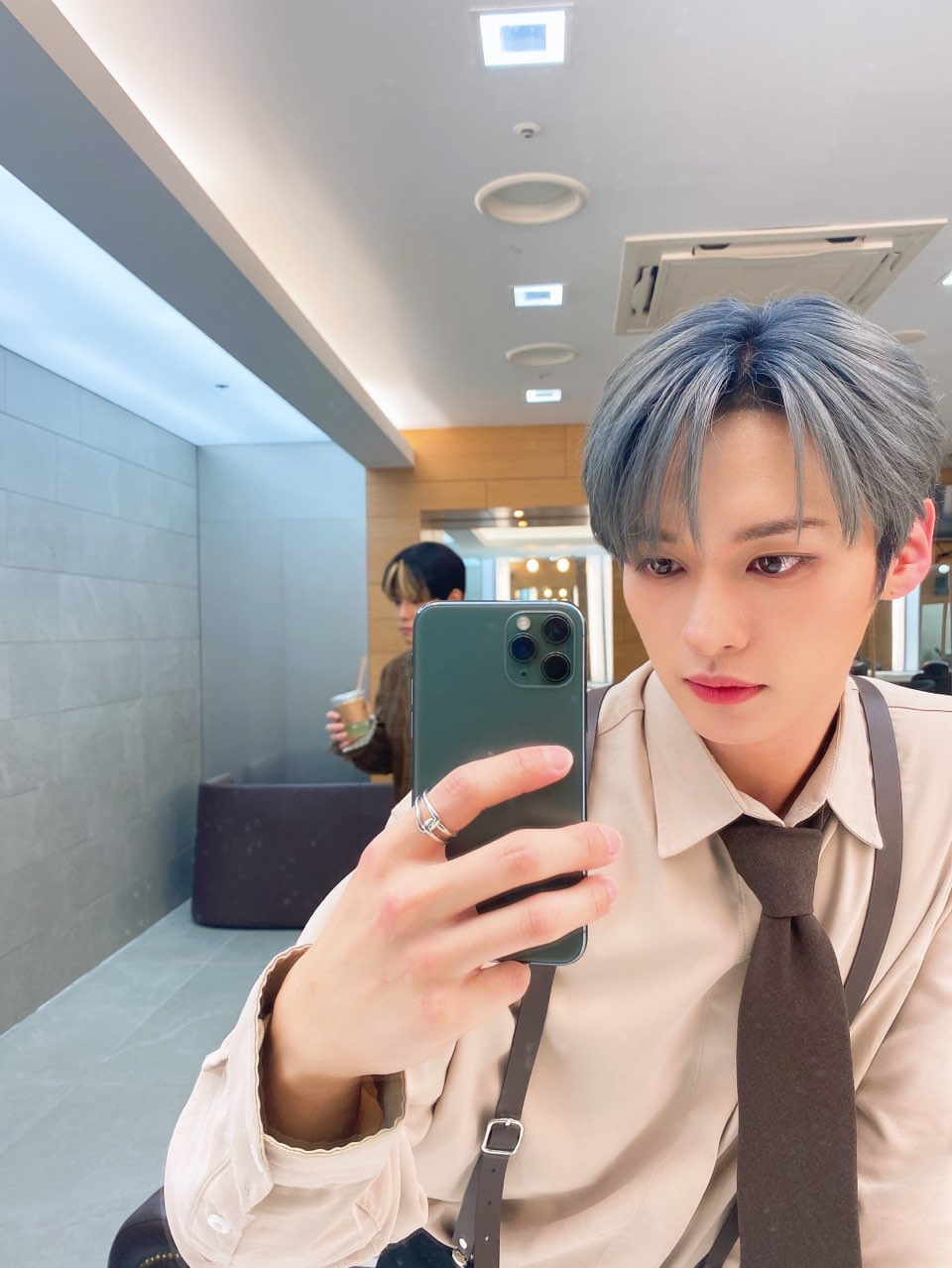 A moment captured by Lee Know (Stray Kids)'s fan