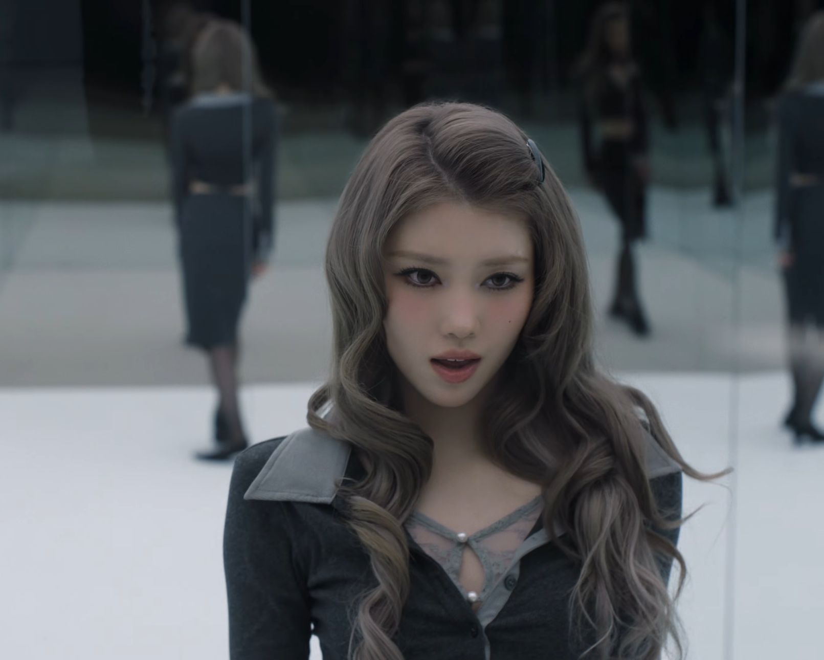 小婷 (Kep1er)的最新活动照片