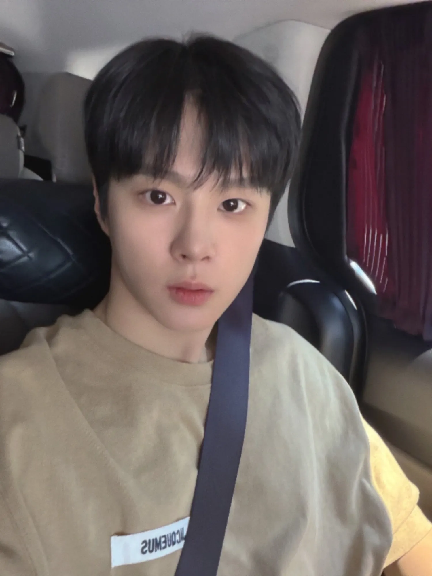 김우석의 비하인드 컷
