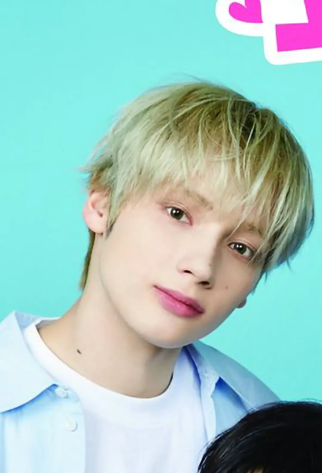 Latest photo of HueningKai (TOMORROW X TOGETHER)