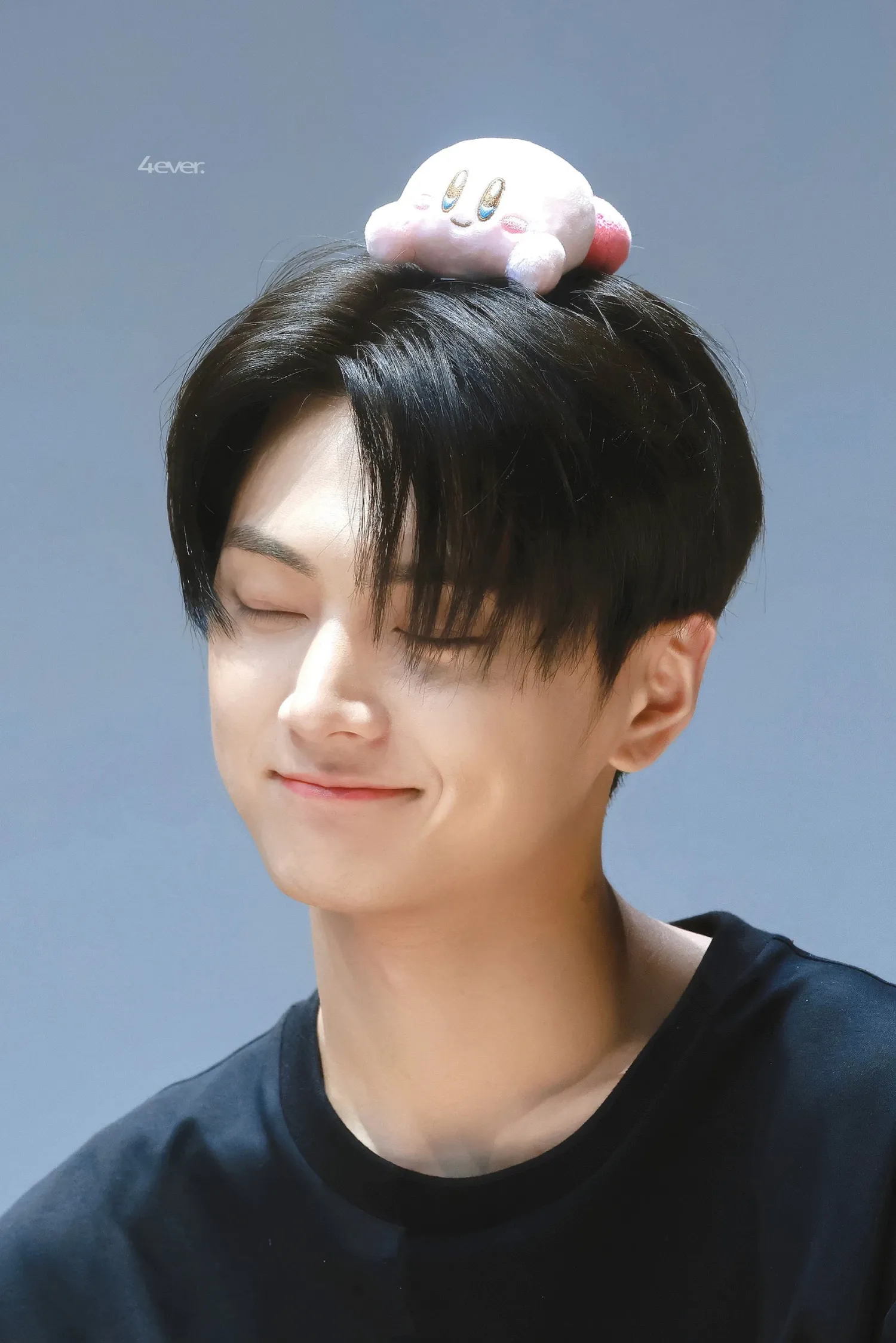 Today's hottest K-pop community feed