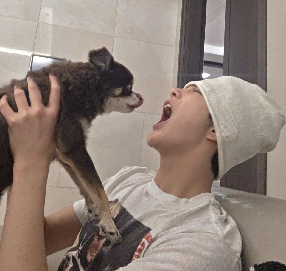 Momen yang diabadikan oleh penggemar Keonho (CORTIS)