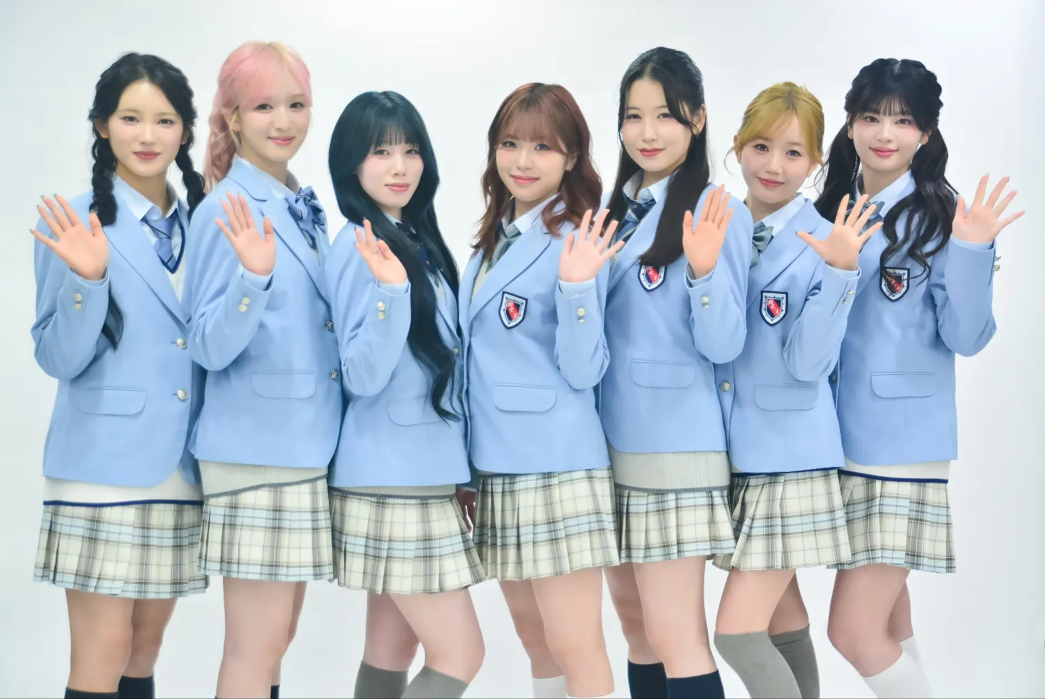 Recent activity shot of Kasahara Momona (ME:I)