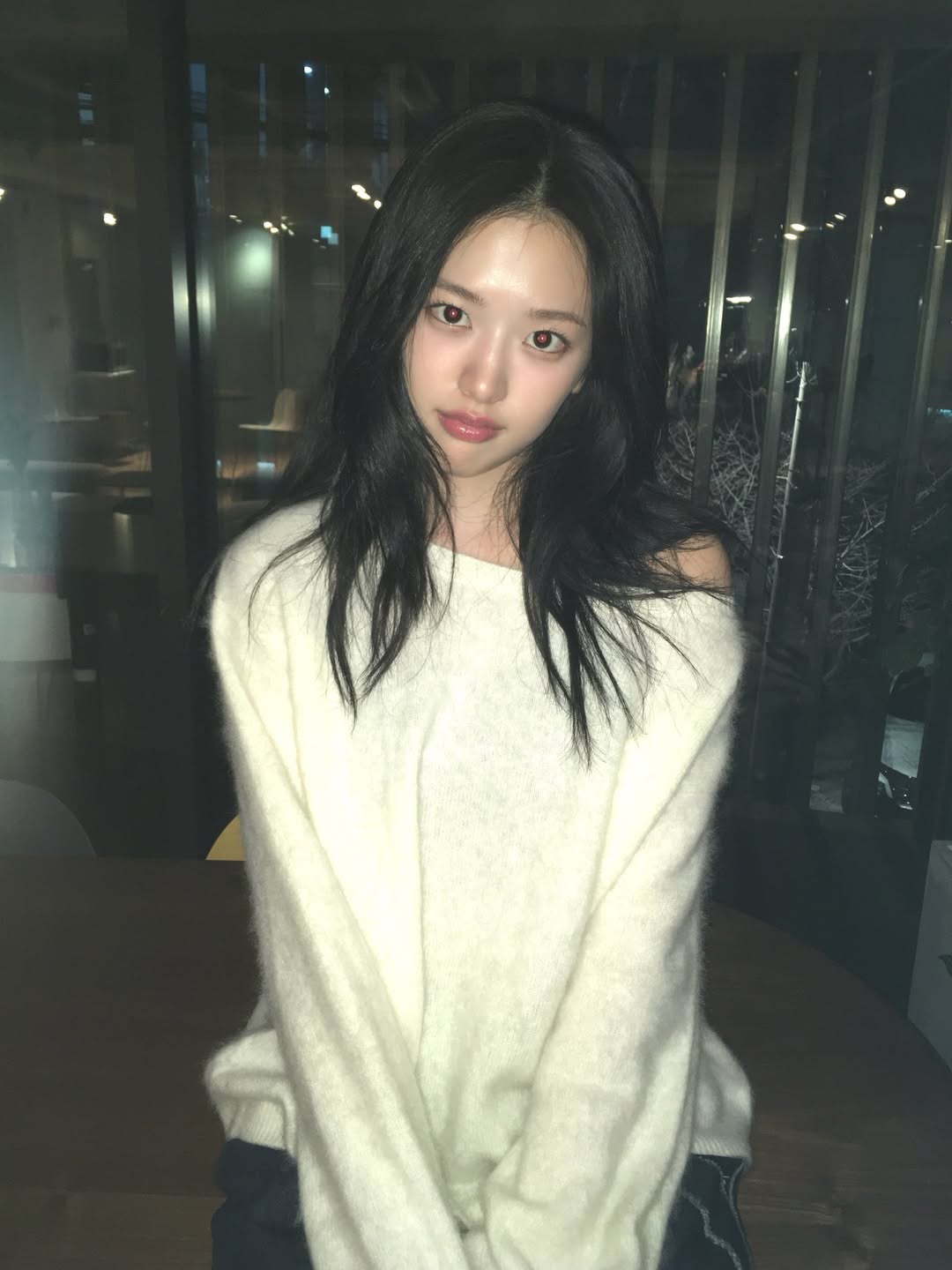 안유진 (IVE)의 비하인드 컷