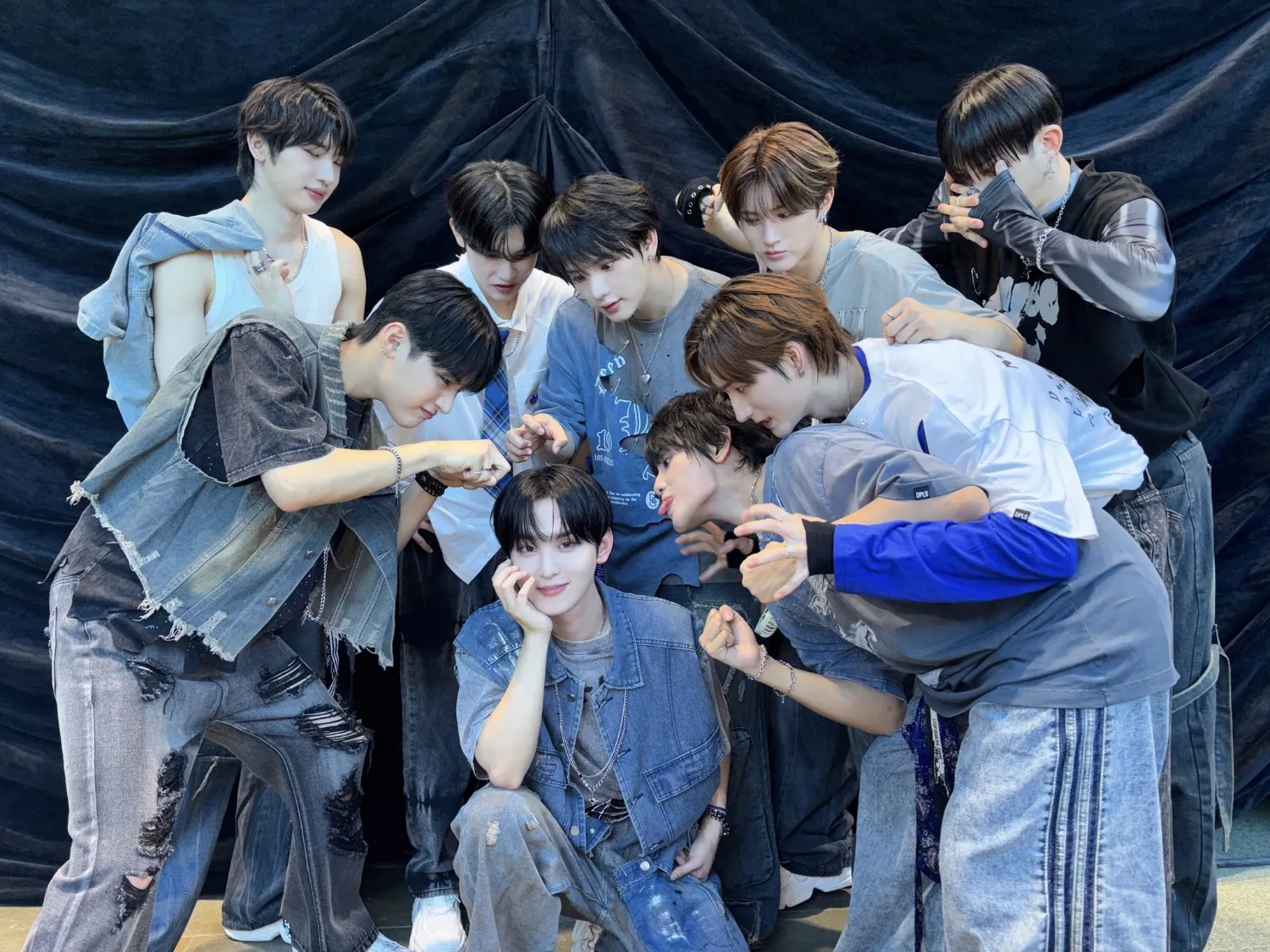 A moment captured by XODIAC's fan