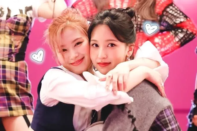 Sana (TWICE)的最新照片