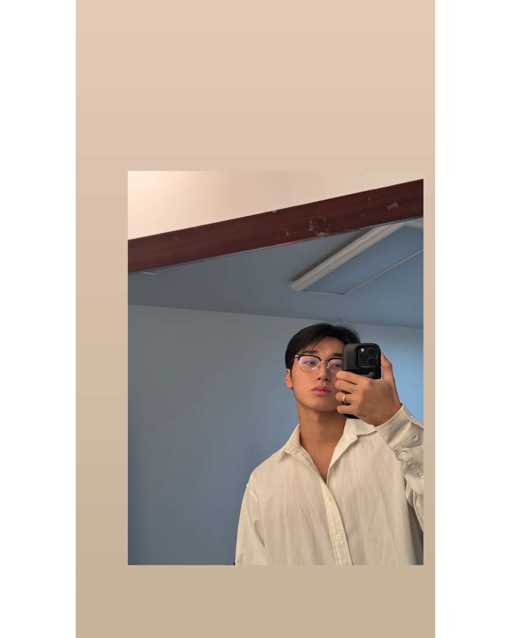 Behind-the-scenes cut of San (ATEEZ)