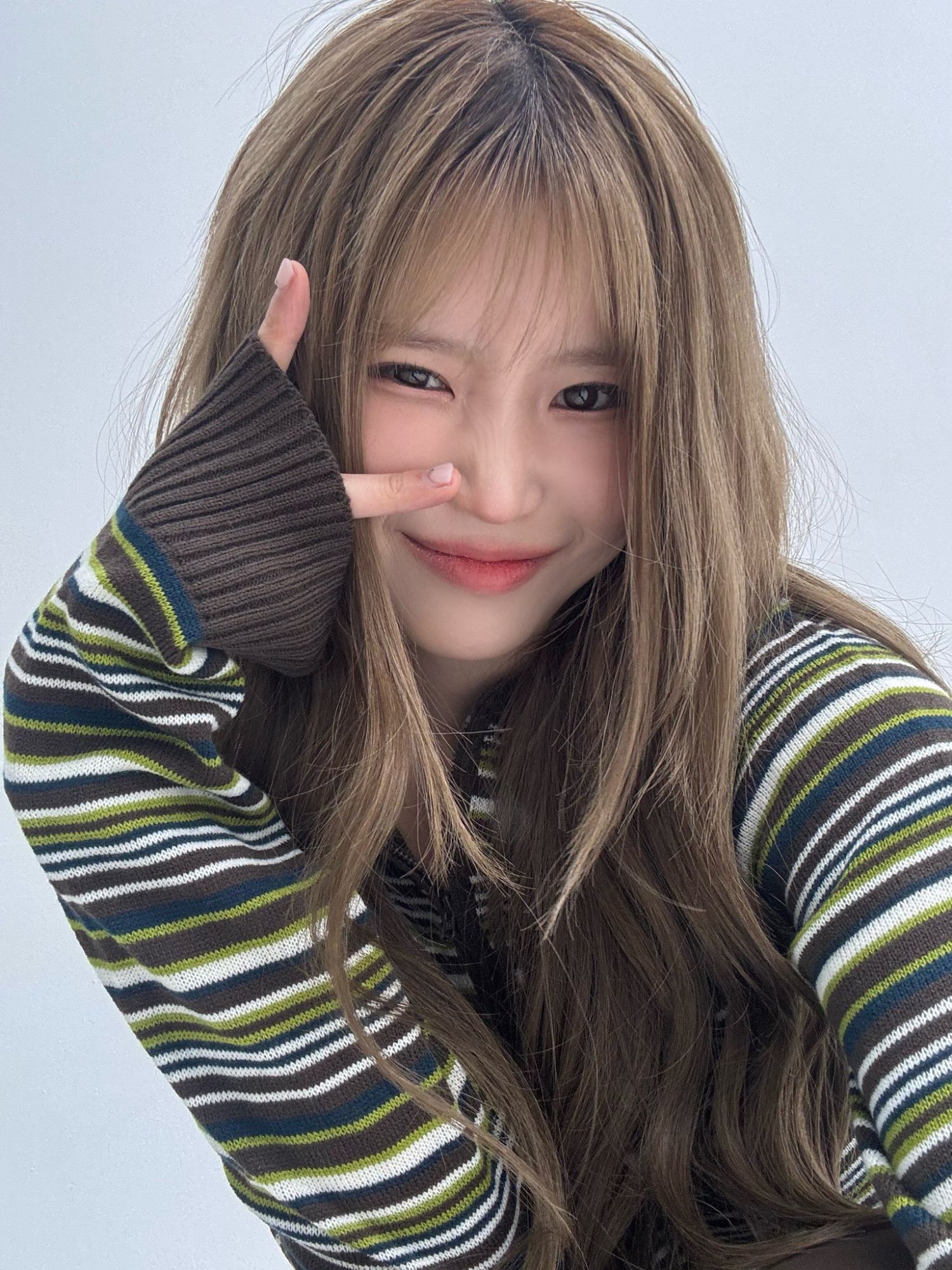 Latest photo of Song Hayoung (fromis_9)