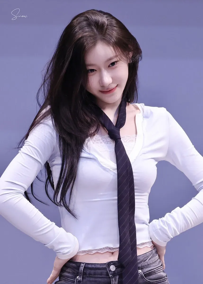 오늘 가장 핫한 케이팝 커뮤니티 피드