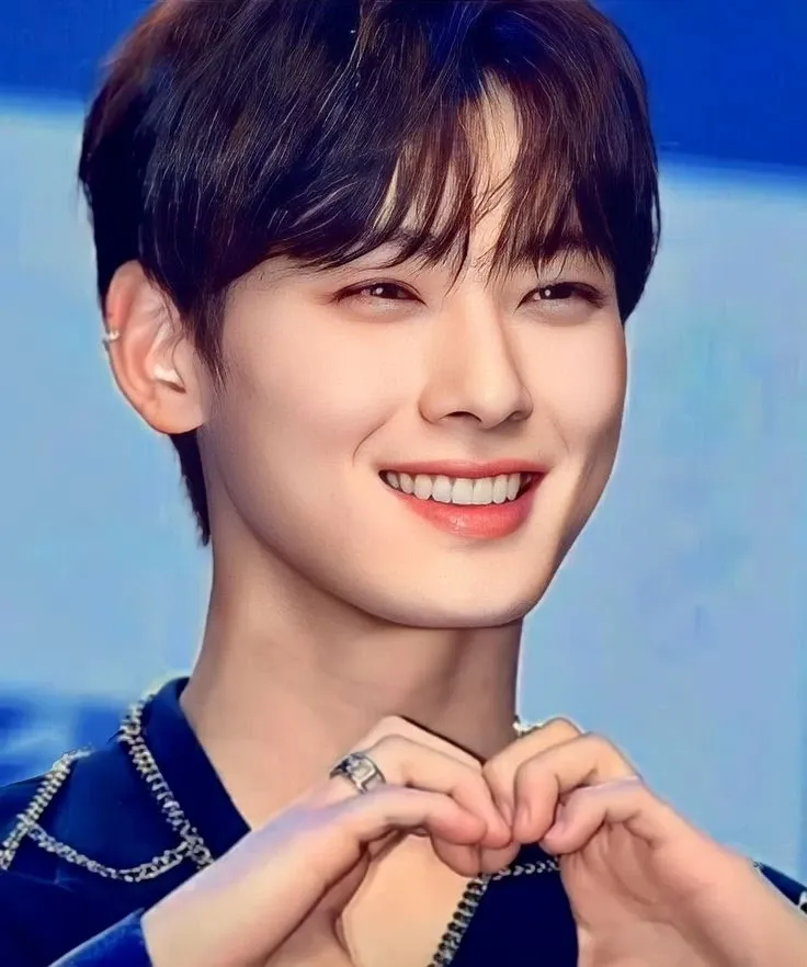 Today’s hot picks from the 문빈 (아스트로) community