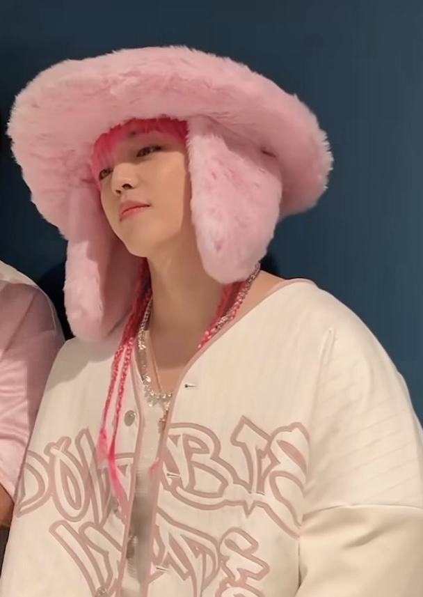 Latest photo of S.Coups (SEVENTEEN)