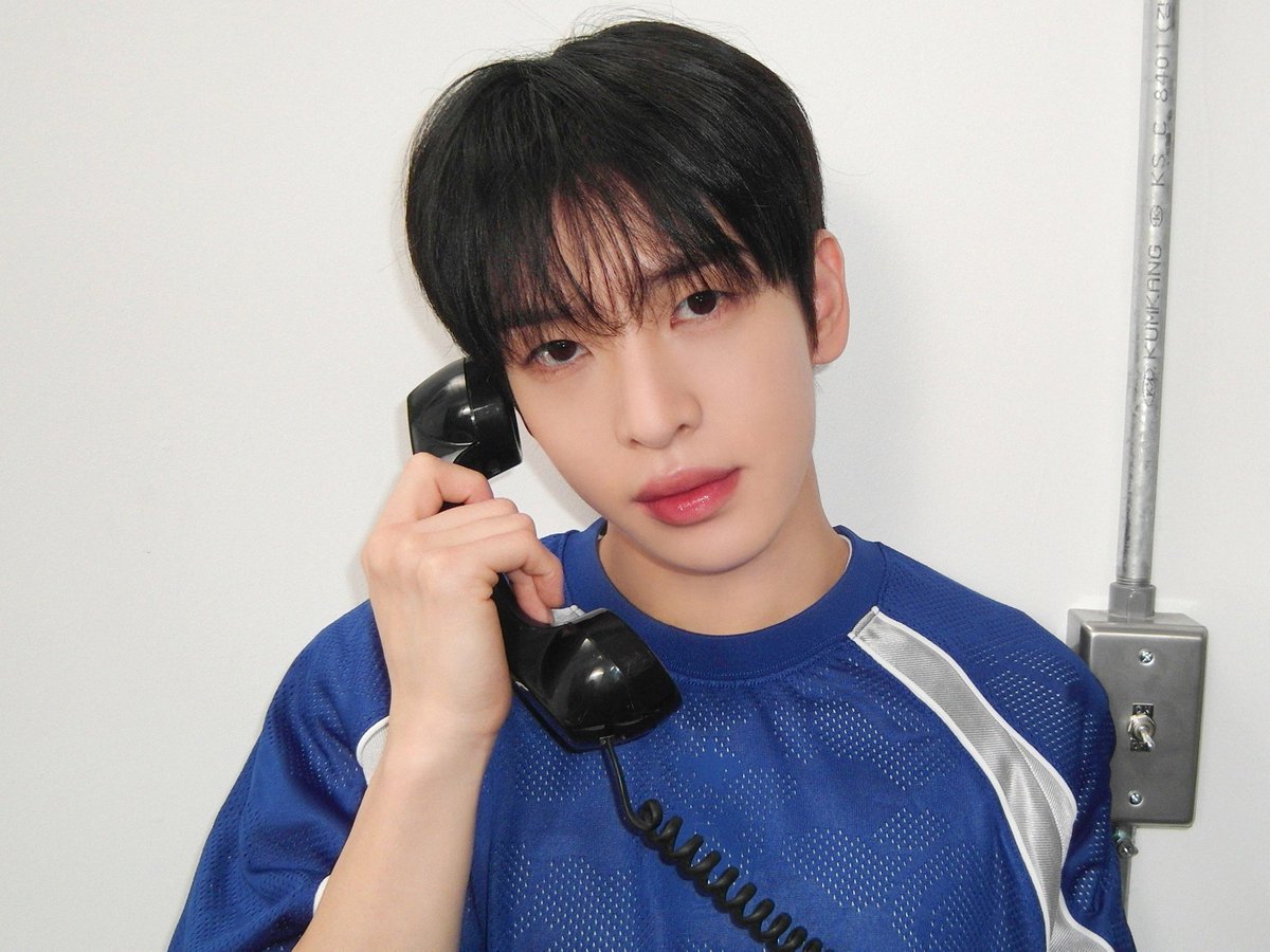 Latest photo of CRAVITY