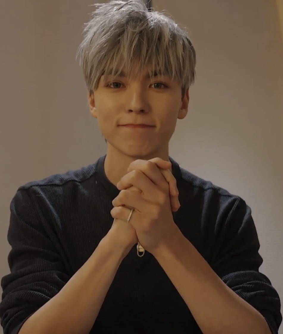 Behind-the-scenes cut of Vernon (SEVENTEEN)
