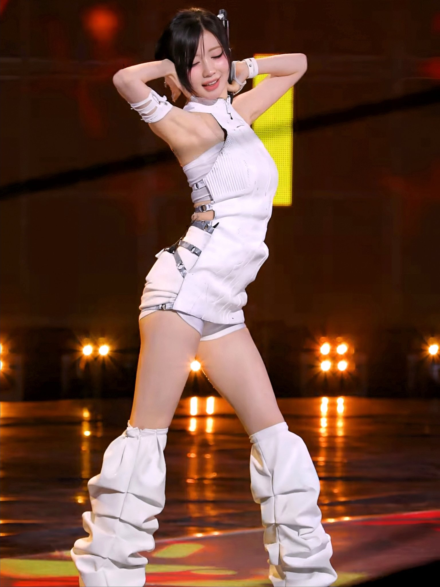 Behind-the-scenes cut of Asa (BABYMONSTER)