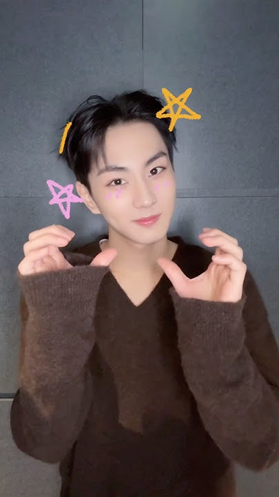 Fandom-recommended wallpaper image of Jungwon (ENHYPEN)