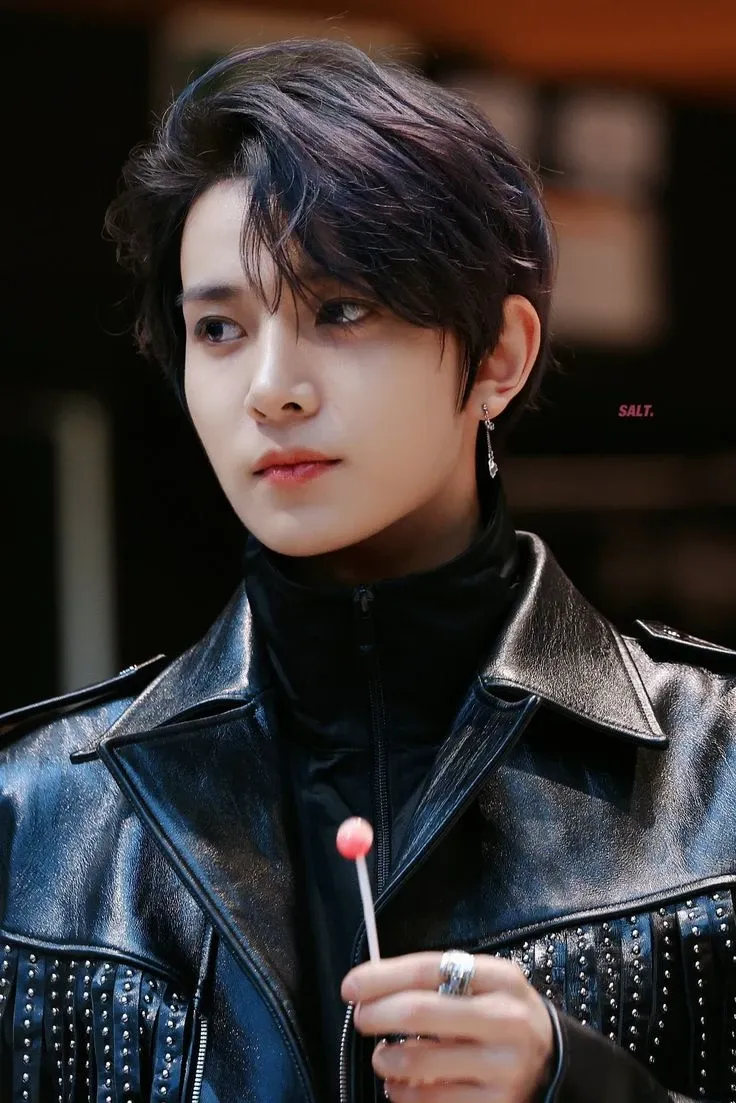 Foto aktivitas terbaru Heeseung