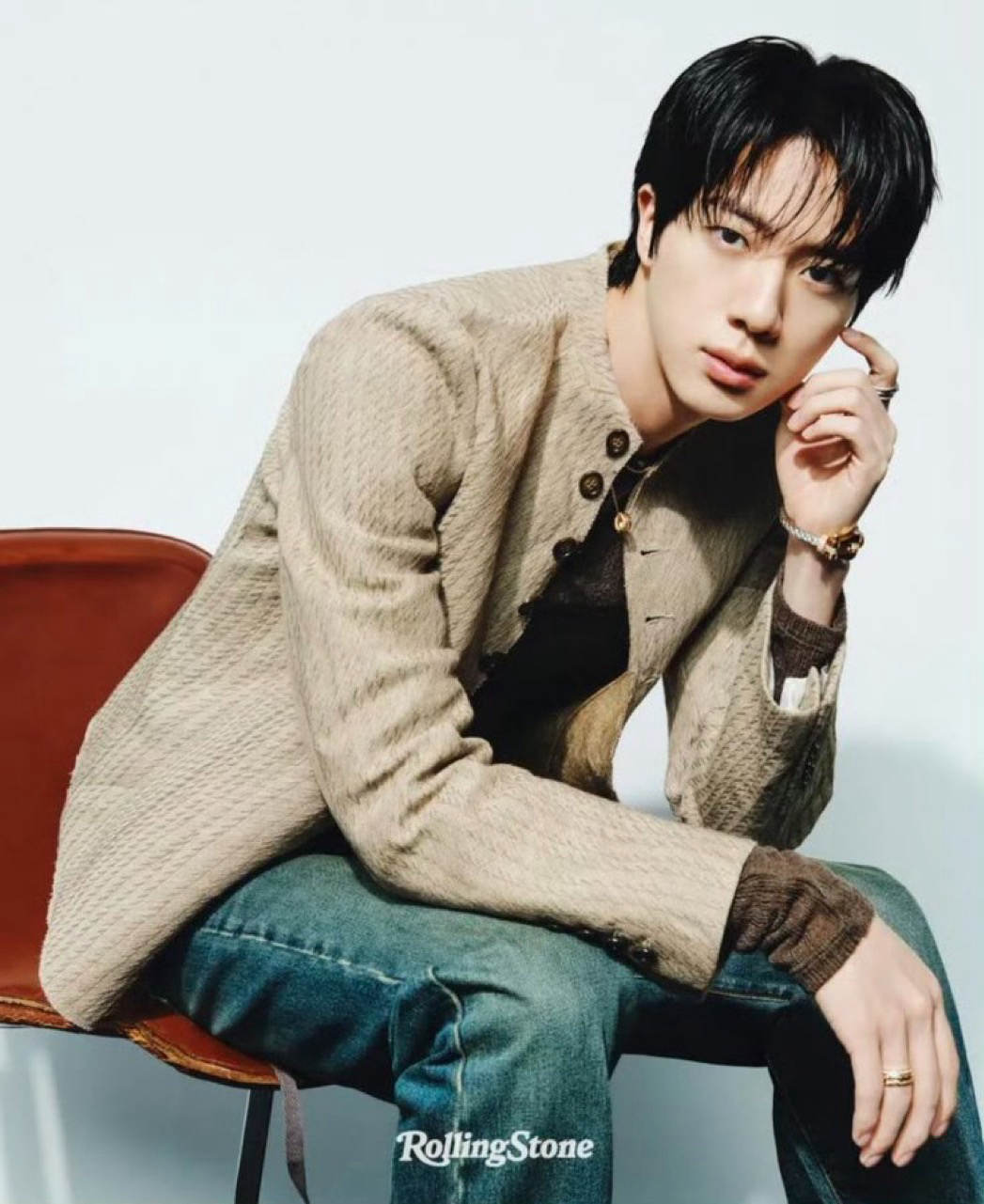 Foto aktivitas terbaru Jin (BTS)