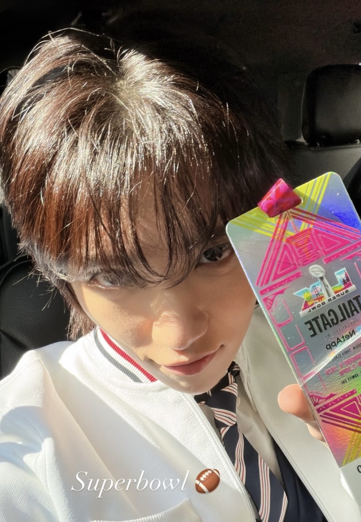 Recent activity shot of Joshua (SEVENTEEN)