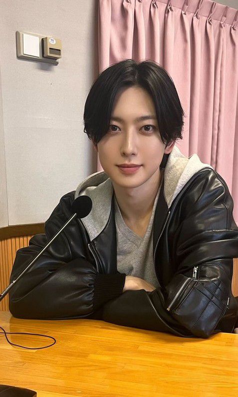 A moment captured by Fuma (&TEAM)'s fan