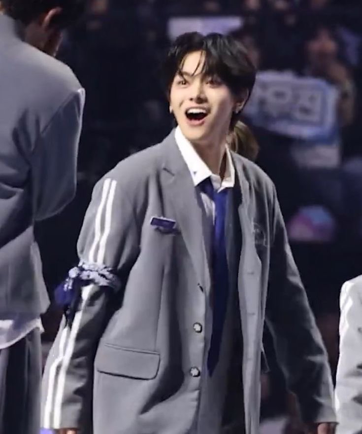 Latest photo of Lee Leo (ALPHA DRIVE ONE)