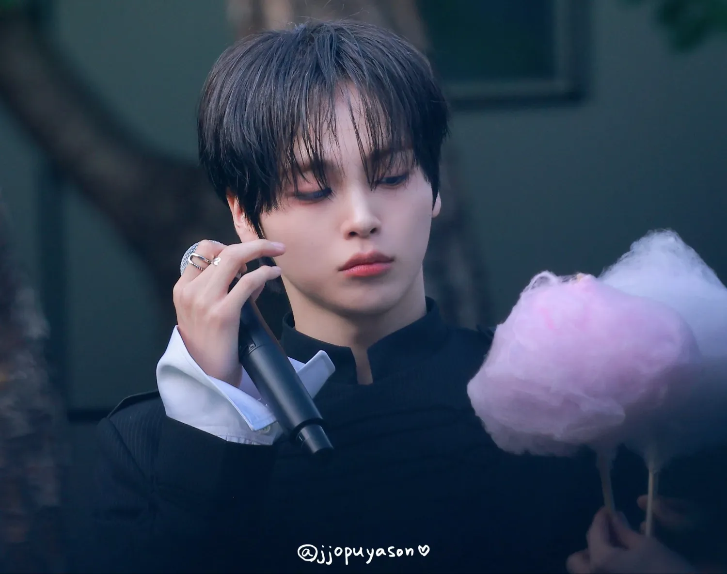 Behind-the-scenes cut of Hyeongjun (CRAVITY)