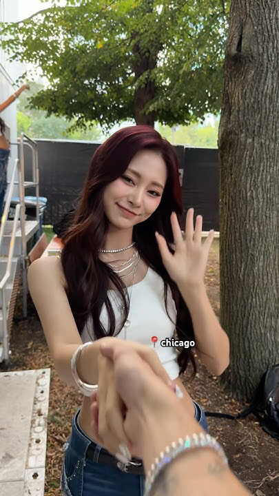 Momen yang diabadikan oleh penggemar TWICE