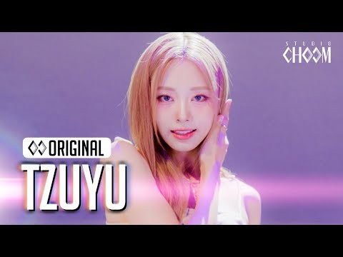 Potret di balik layar Tzuyu (TWICE)