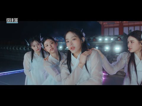 Latest photo of NewJeans