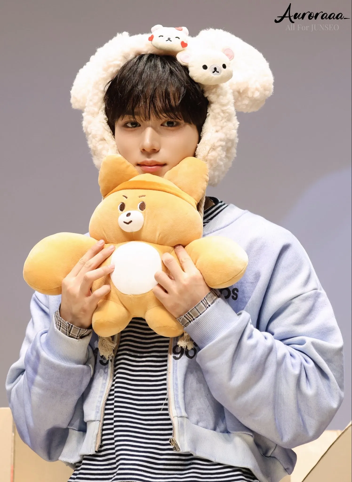 Recent activity shot of Kim Junseo (ALPHA DRIVE ONE)