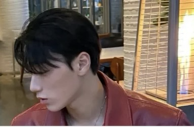 崔傘 (ATEEZ)的幕後花絮